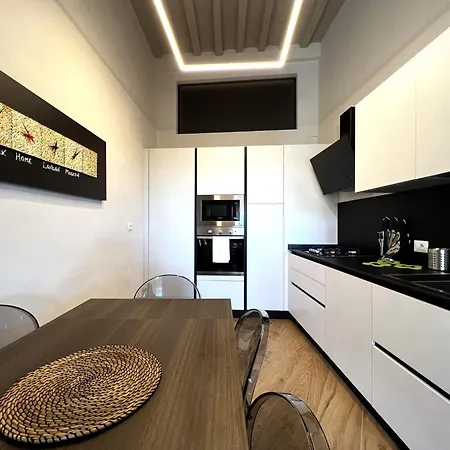 Lejlighed Sulla Via Del Sole *