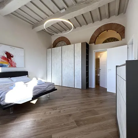 Sulla Via Del Sole Apartment Siena